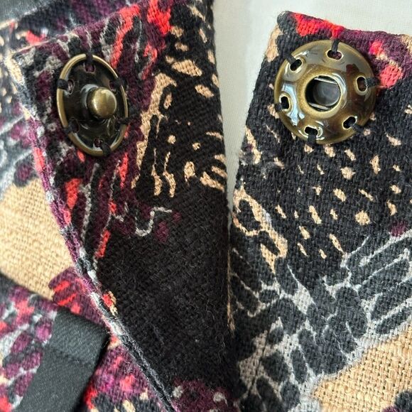 Trina Turk Crop Blazer Jacket Black Red Sz 10 - Picture 11 of 14